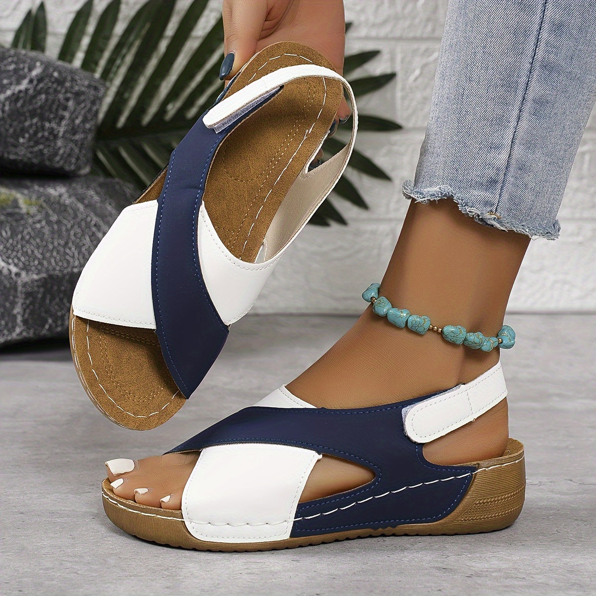 Sara | Chic og Komfortabel Ultra-Flatt Ortopedisk Sandal