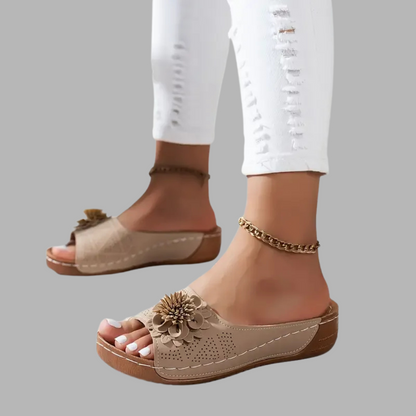 Thea | Elegant Floral Orthopediske Sandaler