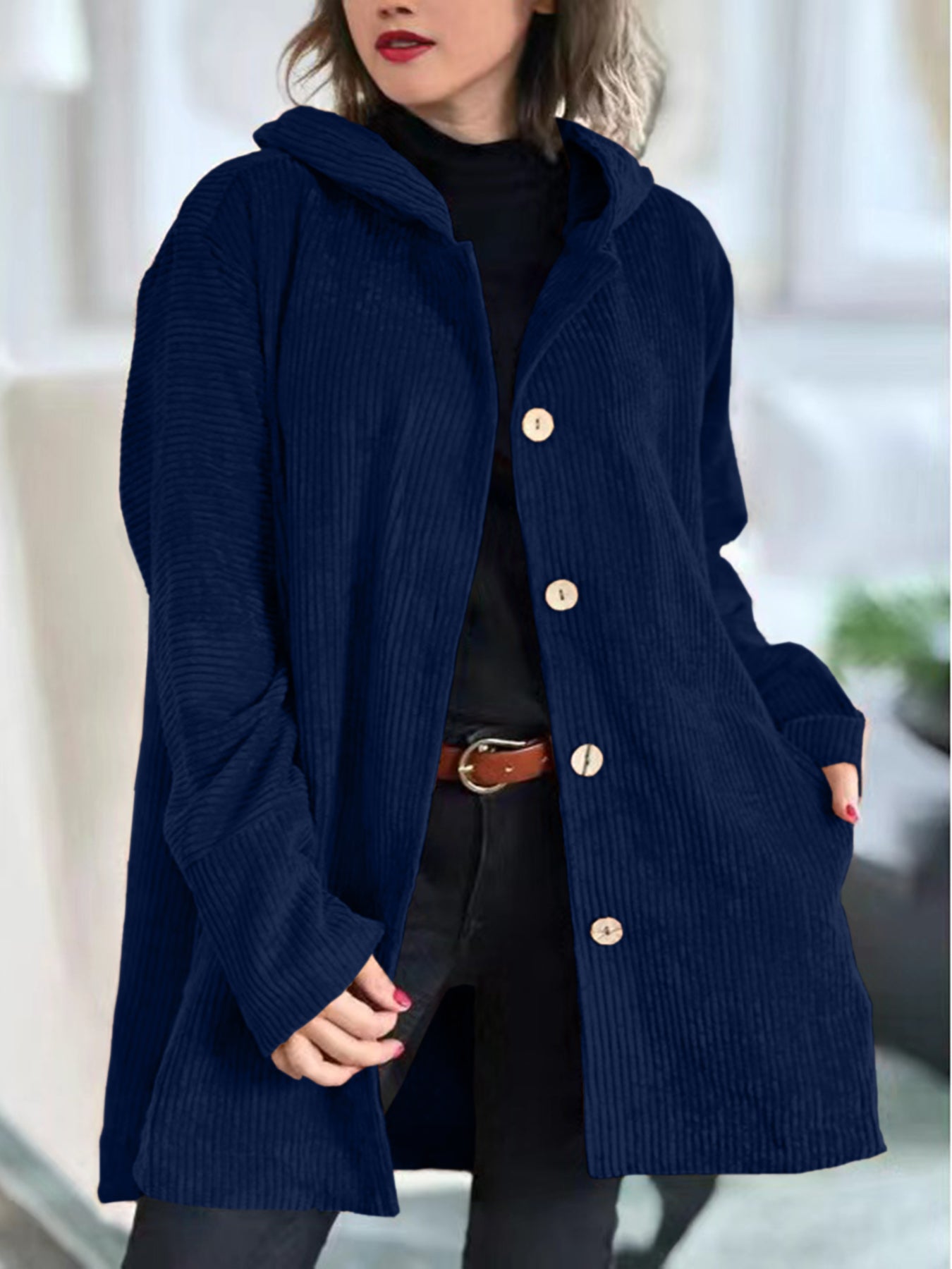 Ellen | Jakke med Knapper og Hood
