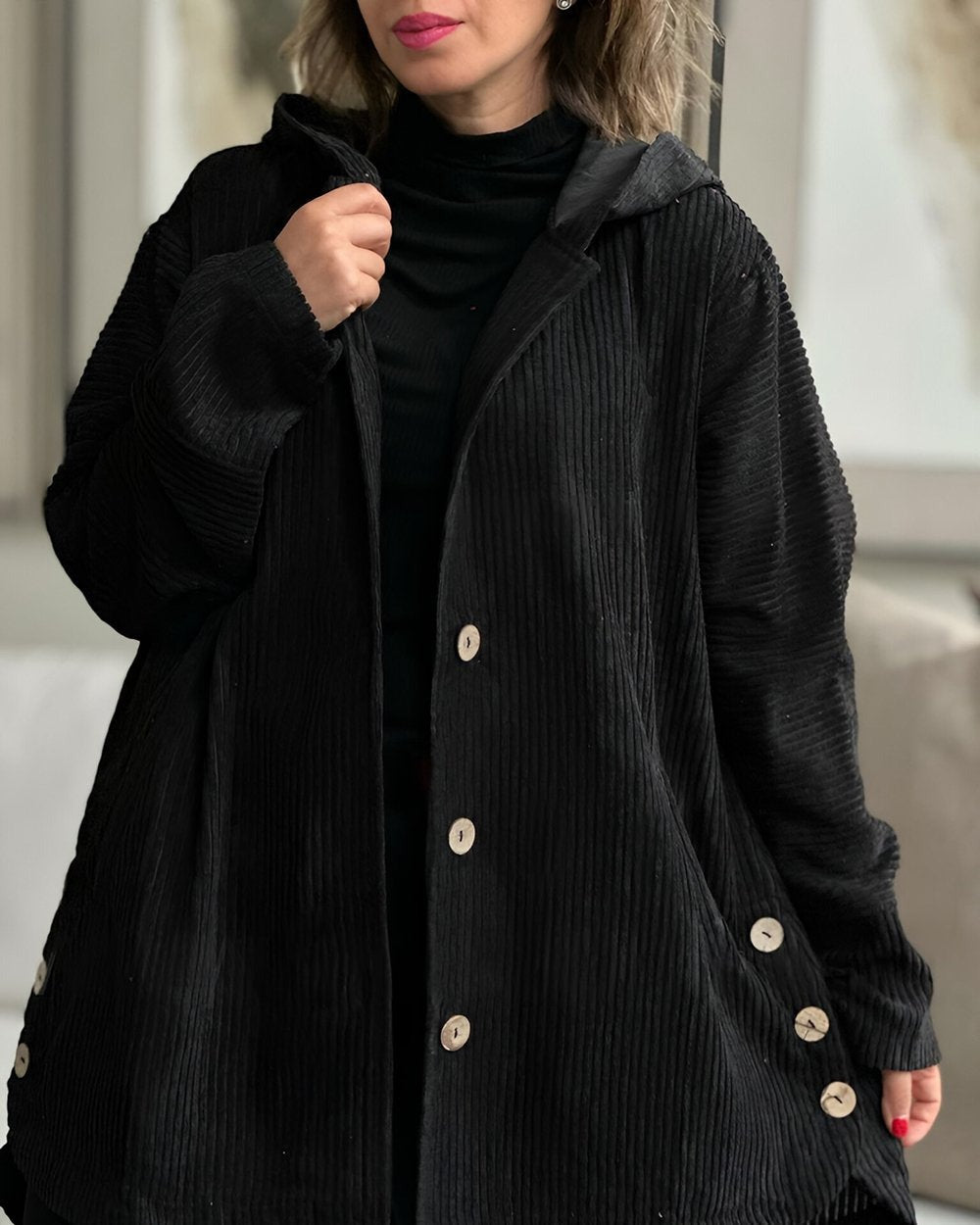 Ellen | Jakke med Knapper og Hood