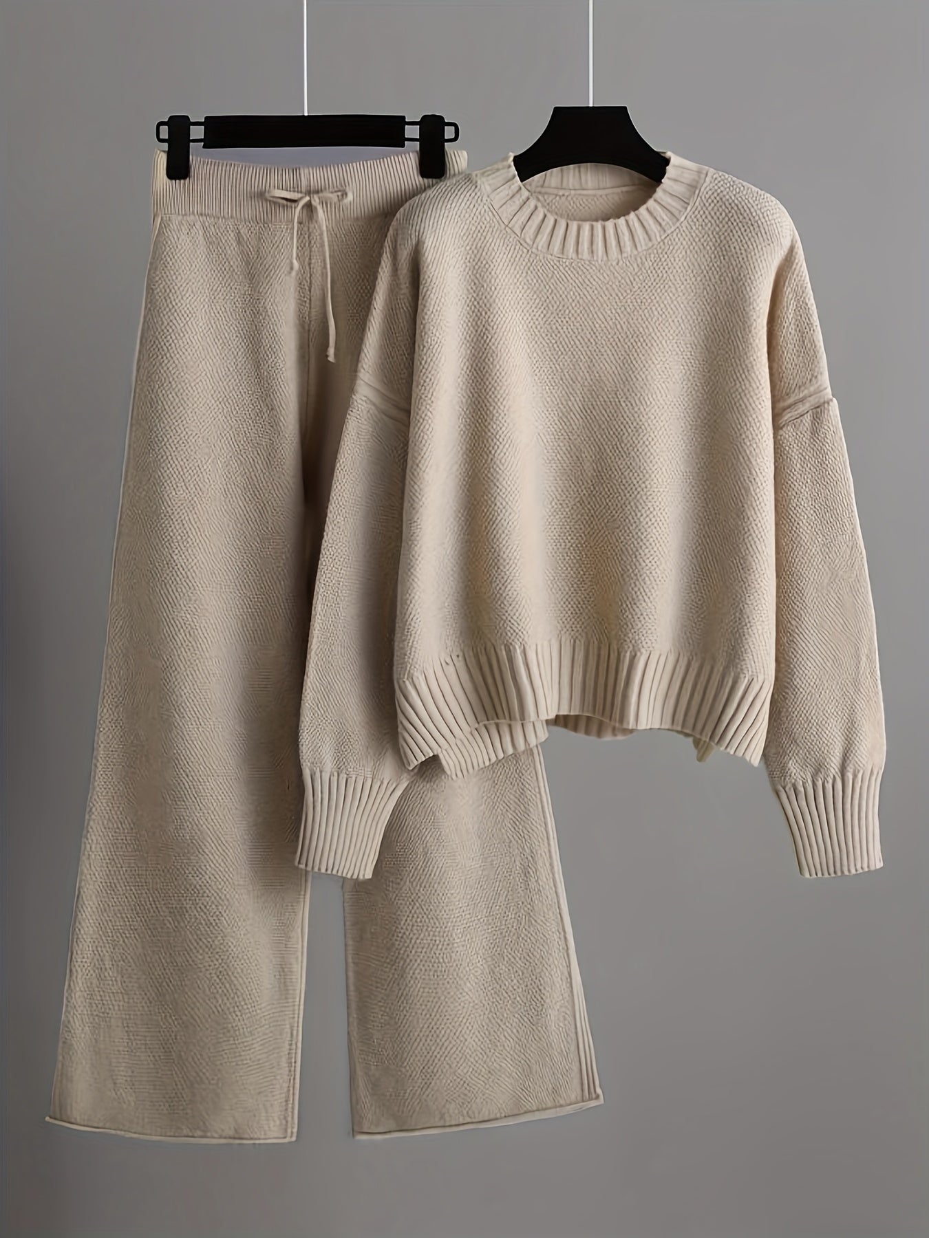 Åsta | Elegant Strikket To-delt Sett