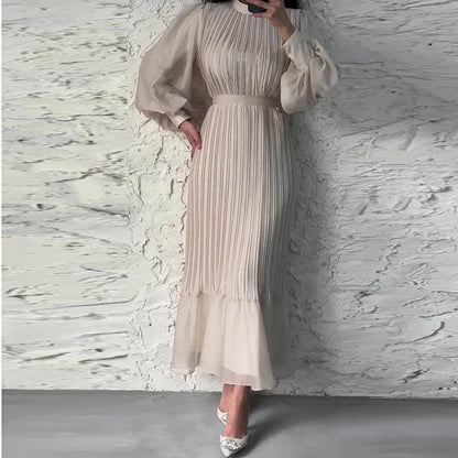 Torill | Elegant og tidløs plisserte kjole