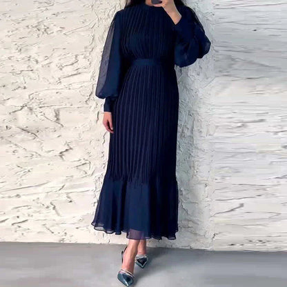Torill | Elegant og tidløs plisserte kjole