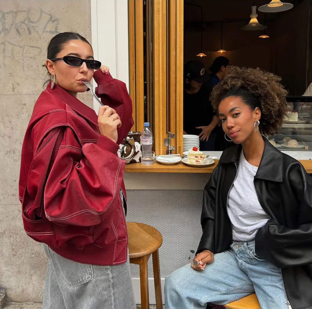 Marja | Plus Size Casual Bomberjakke med Broderidetaljer