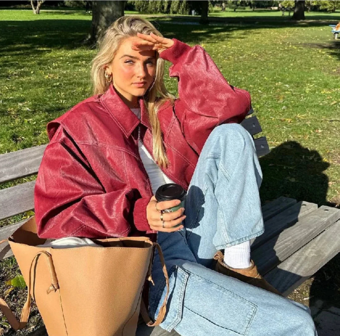Marja | Plus Size Casual Bomberjakke med Broderidetaljer